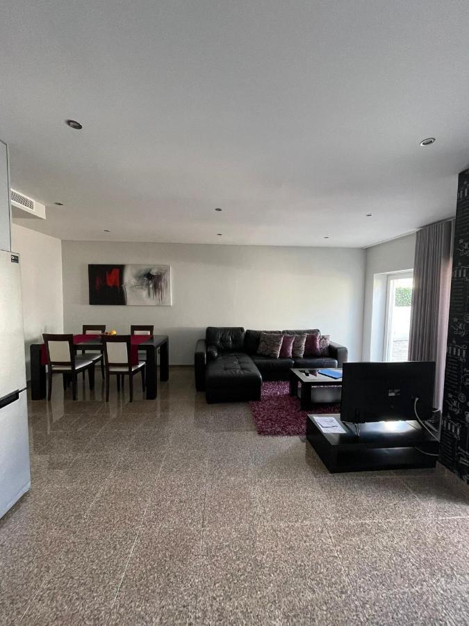 Oporto House Al Leilighet Maía Eksteriør bilde